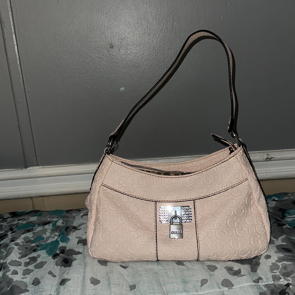 Hand Bag, Guess, Color Pale Pink